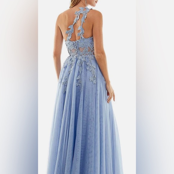 NWT (0) Light Periwinkle Juniors Womens embroidered asymmetrical Evening Dress - Picture 2 of 10